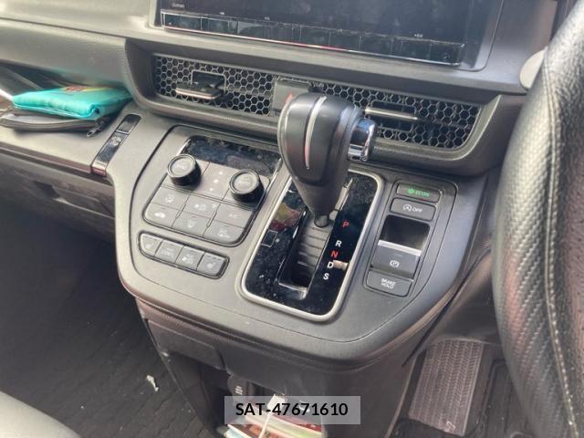 Honda STEP WGN 2022-08 7620354-19