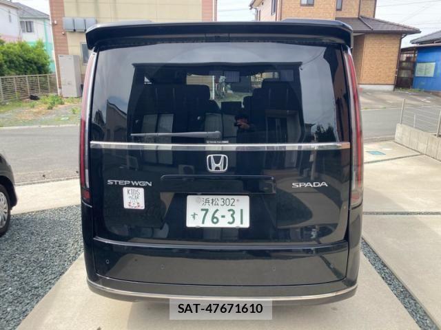 Honda STEP WGN 2022-08 7620354-4