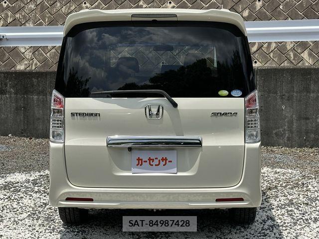 Honda STEP WGN 2010-09 7729235-5
