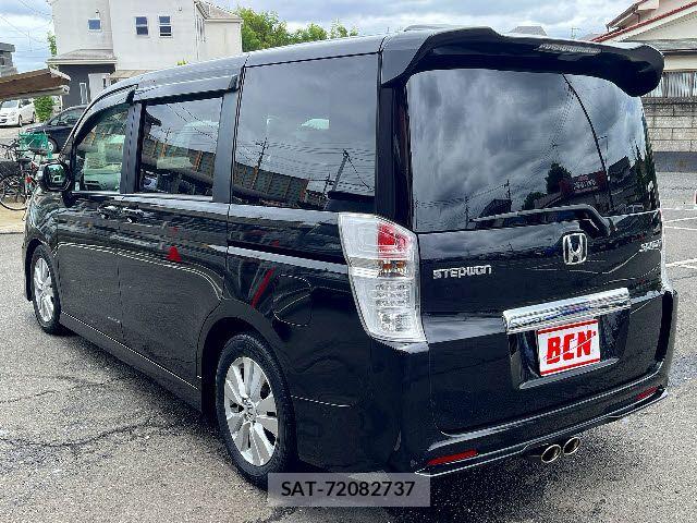 Honda STEP WGN 2011-09 7729233-8