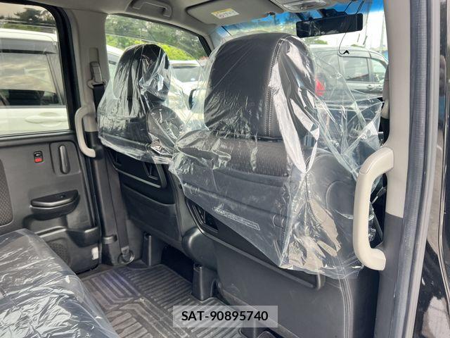 Honda STEP WGN 2021-04 7729208-18