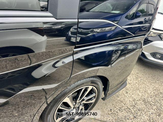 Honda STEP WGN 2021-04 7729208-7