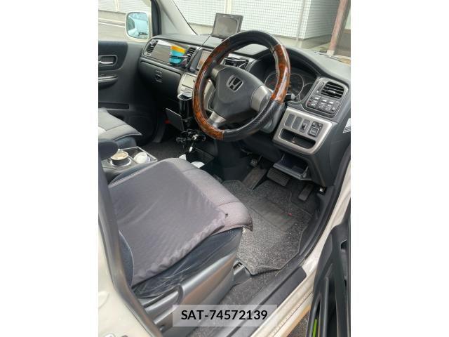 Honda STEP WGN 2003-10 7729252-12