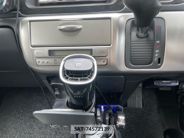 Honda STEP WGN 2003-10 7729252-18