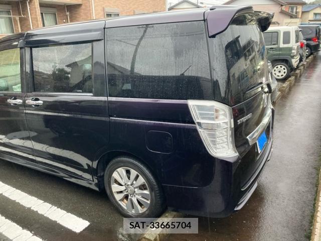 Honda STEP WGN 2013-06 7729251-3