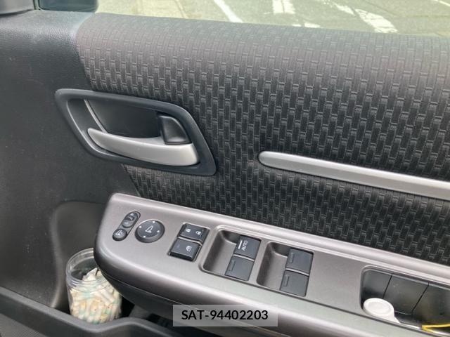 Honda STEP WGN 2022-02 7729202-12