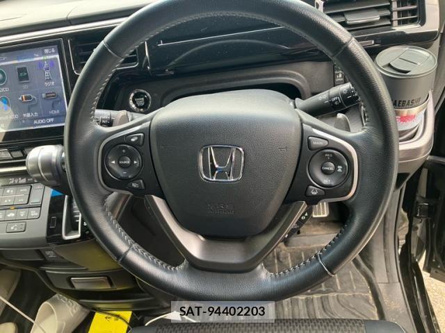 Honda STEP WGN 2022-02 7729202-17