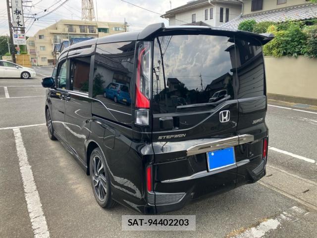 Honda STEP WGN 2022-02 7729202-5