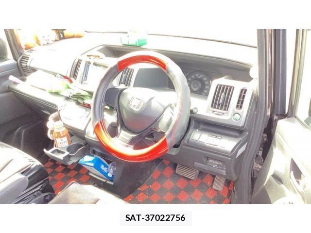 Honda STEP WGN 2009-10 7729272-6