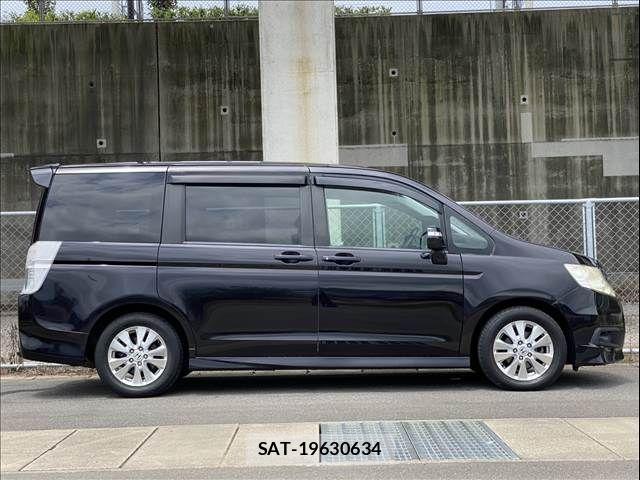 Honda STEP WGN 2010-01 7729245-18