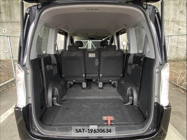 Honda STEP WGN 2010-01 7729245-27