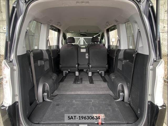 Honda STEP WGN 2010-01 7729245-29