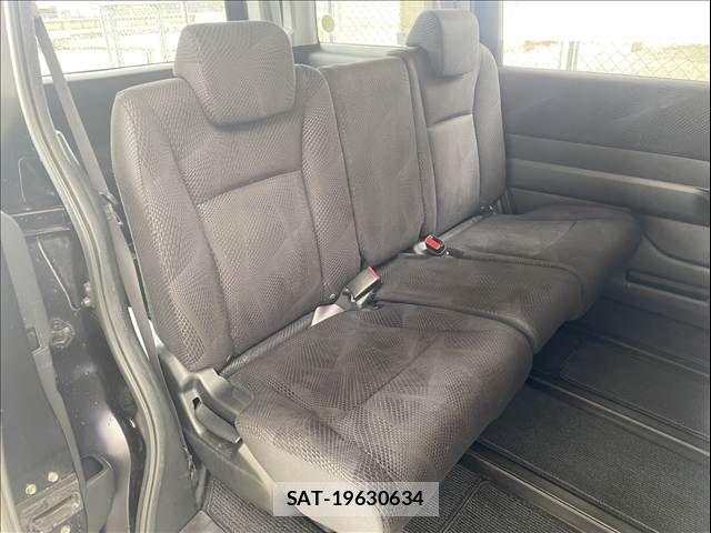 Honda STEP WGN 2010-01 7729245-4