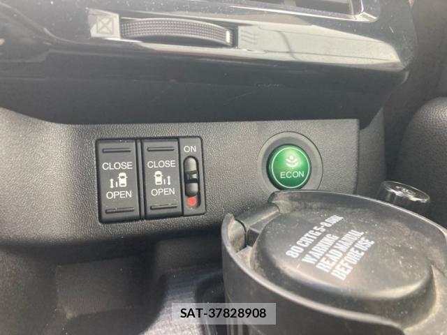Honda STEP WGN 2020-06 7729209-15