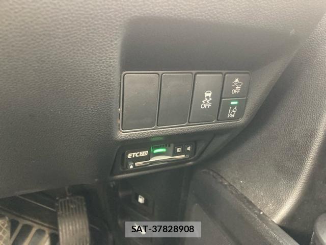 Honda STEP WGN 2020-06 7729209-16