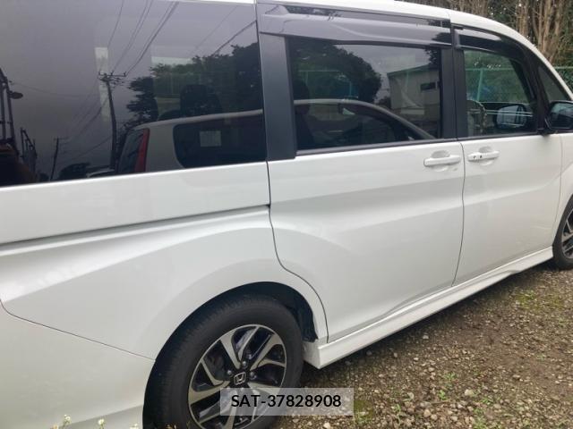 Honda STEP WGN 2020-06 7729209-2