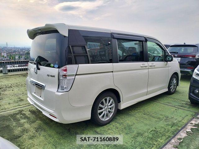 Honda STEP WGN 2010-02 7729248-2