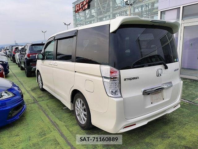 Honda STEP WGN 2010-02 7729248-8