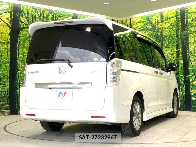 Honda STEP WGN 2015-02 7729236-17