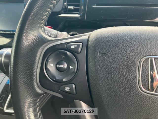 Honda STEP WGN 2018-02 7789469-18