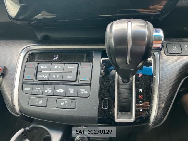 Honda STEP WGN 2018-02 7789469-20