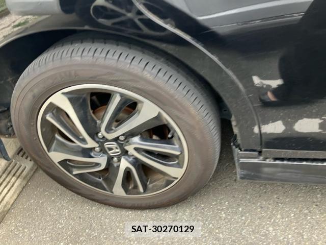 Honda STEP WGN 2018-02 7789469-7