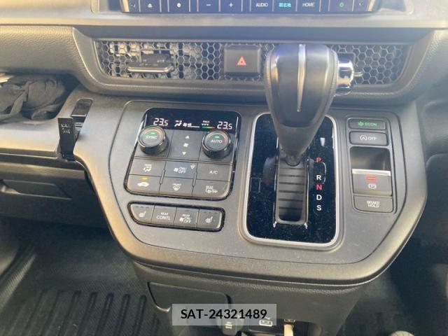 Honda STEP WGN 2024-03 7789473-23