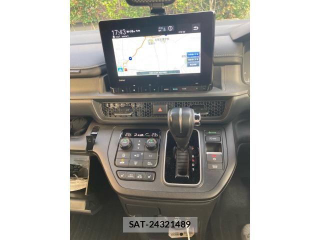 Honda STEP WGN 2024-03 7789473-27