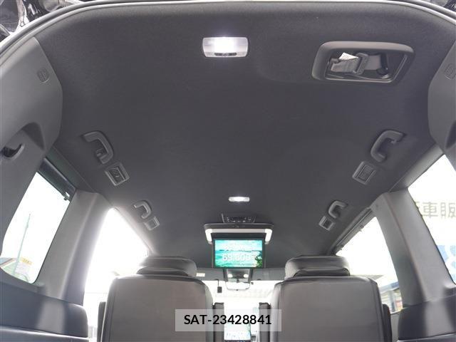 Honda STEP WGN 2023-04 7789475-18