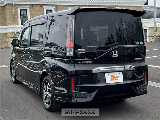 Honda STEP WGN 2018-10 7879667-14