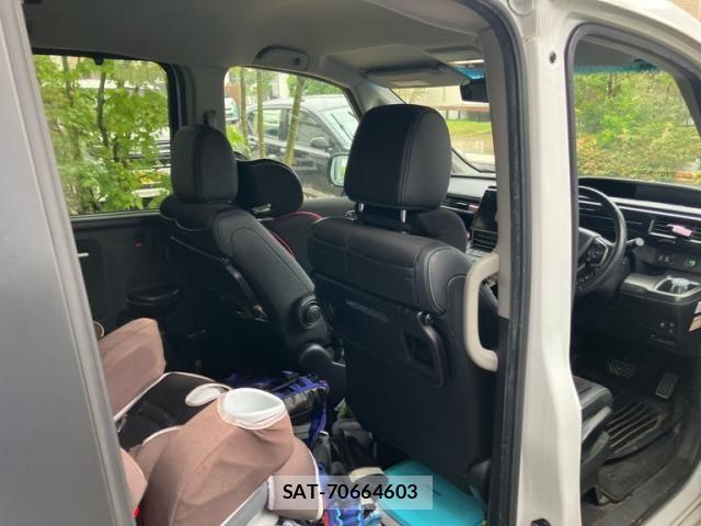 Honda STEP WGN 2019-09 7879666-11