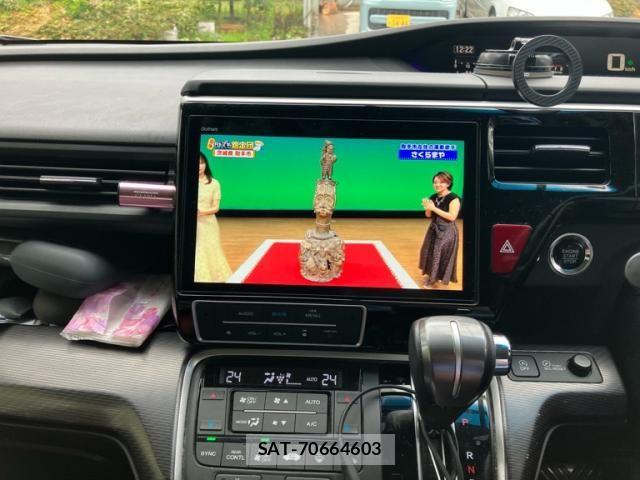 Honda STEP WGN 2019-09 7879666-23