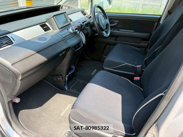 Honda STEP WGN 2009-09 7879691-9
