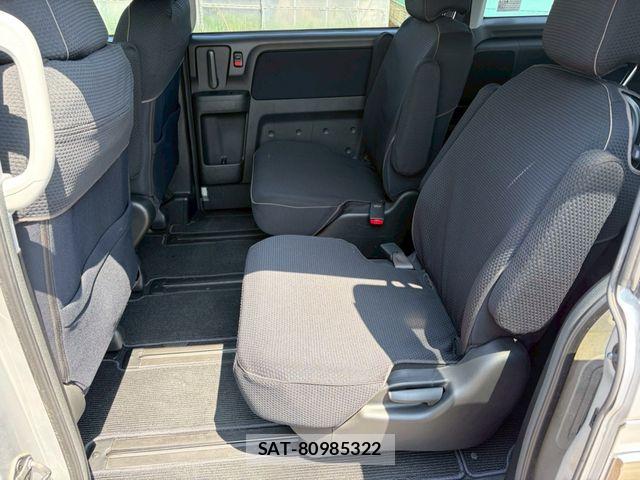 Honda STEP WGN 2009-09 7879691-10