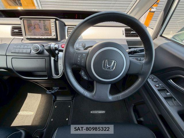 Honda STEP WGN 2009-09 7879691-13