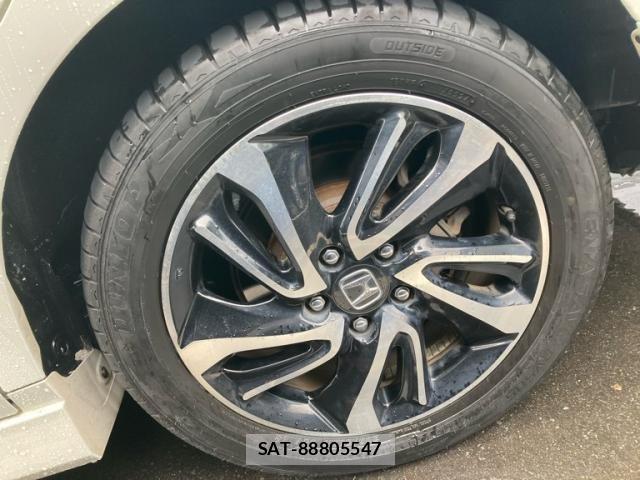 Honda STEP WGN 2018-03 7879662-9