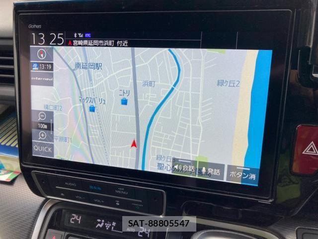 Honda STEP WGN 2018-03 7879662-14