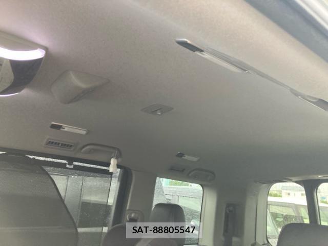 Honda STEP WGN 2018-03 7879662-27