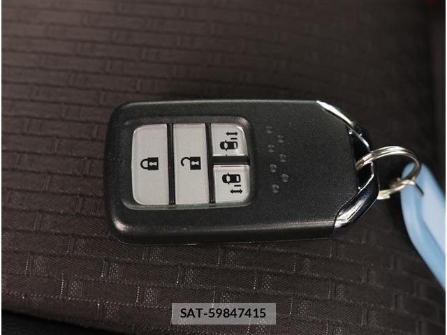 Honda STEP WGN 2021-12 7879668-16