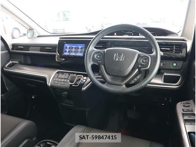 Honda STEP WGN 2021-12 7879668-1