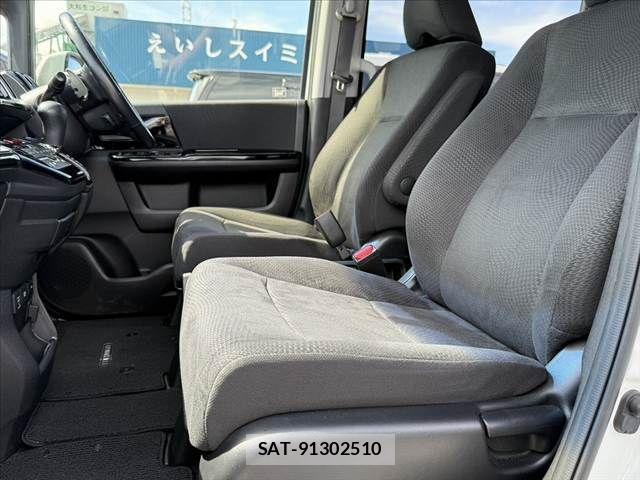 Honda STEP WGN 2013-02 7879689-16