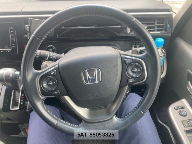 Honda STEP WGN 2021-09 7879663-11