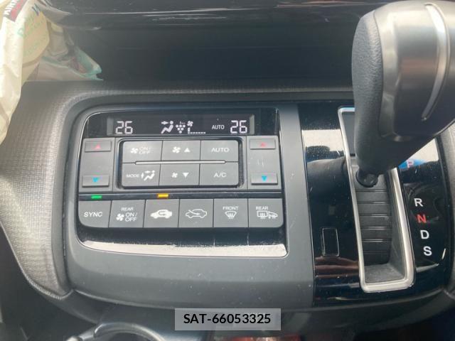 Honda STEP WGN 2021-09 7879663-13