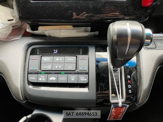 Honda STEP WGN 2015-09 7879683-19