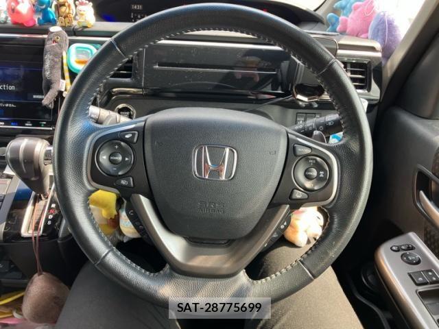 Honda STEP WGN 2019-01 7879669-18