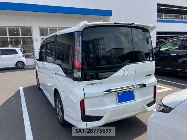 Honda STEP WGN 2019-01 7879669-5