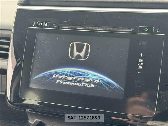 Honda STEP WGN 2017-04 7879679-2