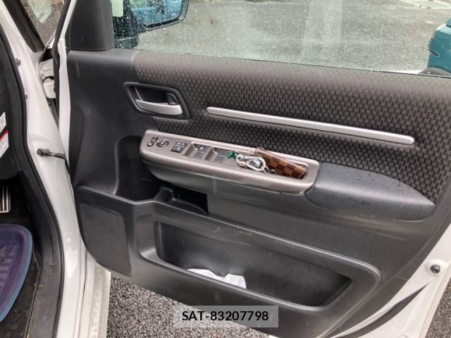 Honda STEP WGN 2018-09 7879665-12