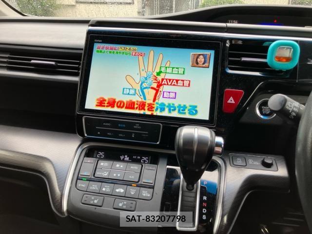 Honda STEP WGN 2018-09 7879665-16
