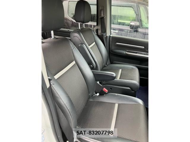 Honda STEP WGN 2018-09 7879665-8